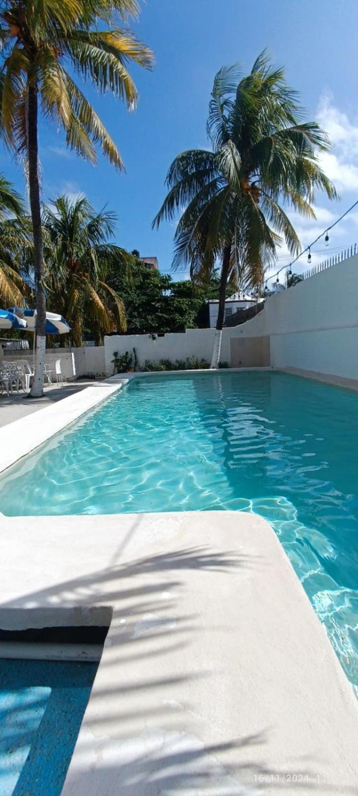 Hotel Coral Cancun Exterior photo