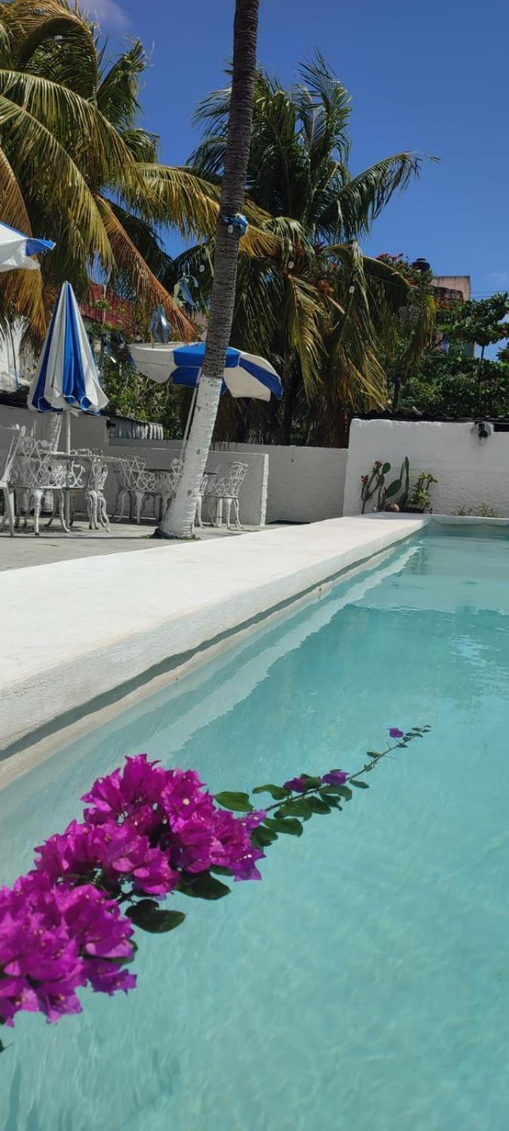 Hotel Coral Cancun Exterior photo